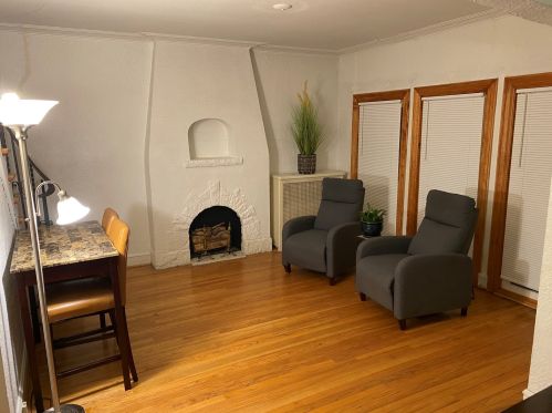 2027 19 Ave, Broadview IL 60153-1462 exterior