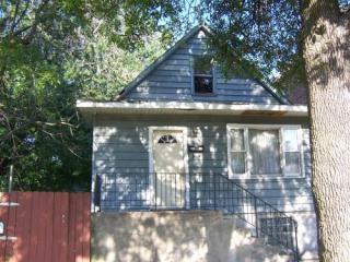 9319 Manistee Ave, Chicago IL  60617-4127 exterior