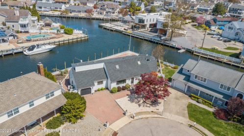 1855 Eileen Way, Point Pleasant Beach NJ  08742-5228 exterior