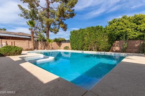 14827 2nd Pl, Phoenix AZ  85022-3611 exterior