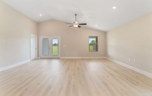 10136 American Farms Rd, Milton, FL 32583-9337