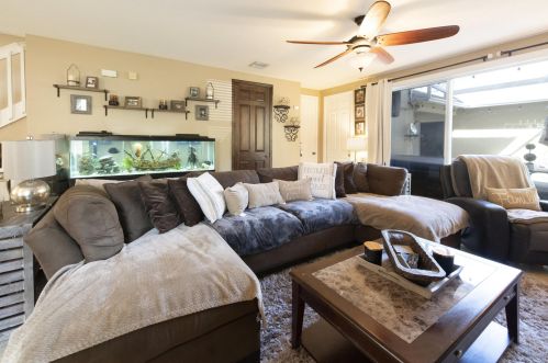 1936 Grand Dr, Fort Pierce FL 34952-7795 exterior