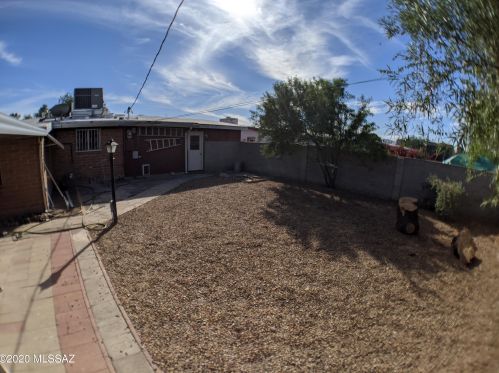 1164 Edgewater Dr, Tucson AZ 85704-2415 exterior