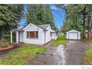 1875 172 St, Seattle WA  98133-5511 exterior