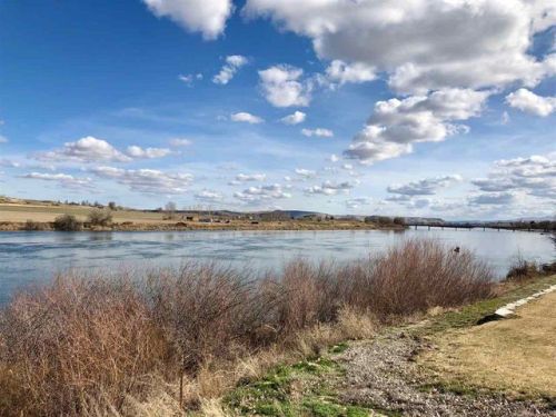 6697 Red Rock Rd, Marsing, ID 83639-8019