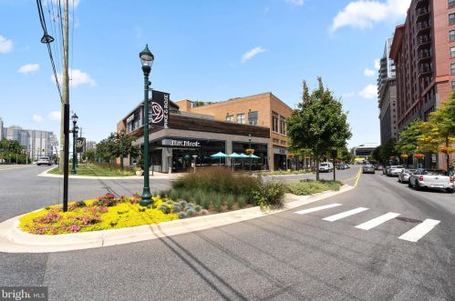 5750 Bou Ave, Rockville MD 20852-1645 exterior