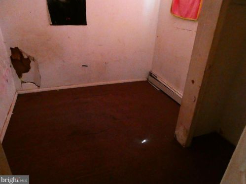 6801 Ditman St, Philadelphia PA 19135-2229 exterior