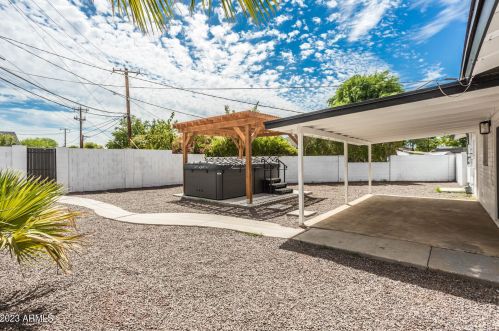 4721 24 St, Phoenix AZ 85016-4824 exterior