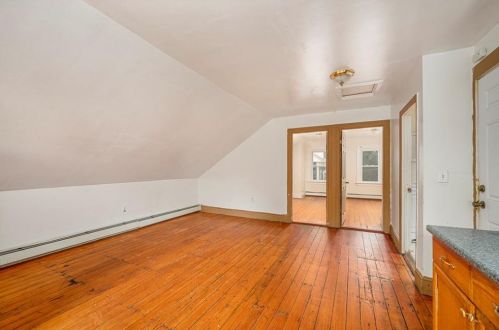 30 Ruggles St, Providence RI 02908-3614 exterior