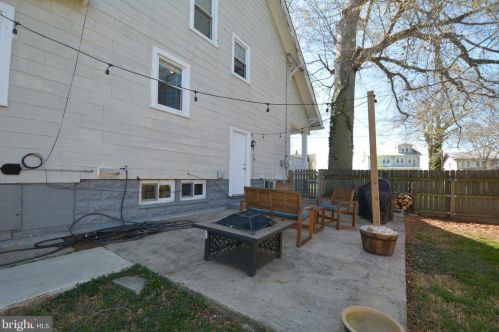 2411 30 St, Washington DC 20018-1532 exterior