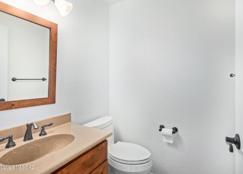 8952 Seneca St, Tucson AZ 85716-3200 exterior