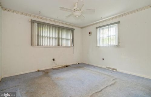 16 Morgan Ave, Riverton NJ 08077-1129 exterior