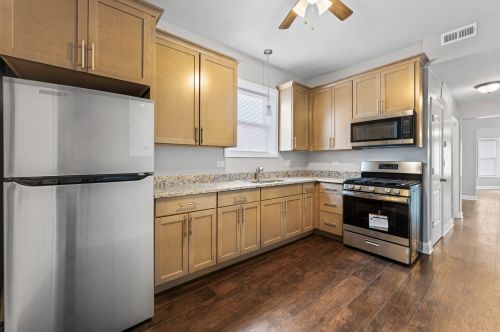 7040 Carpenter St, Chicago IL 60643-5504 exterior