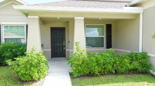 3757 Kistler St, Fort Pierce, FL 34953-5393