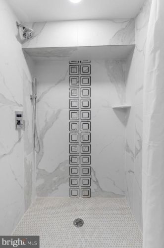 8916 Copenhaver Dr, Rockville MD  20854-3009 exterior