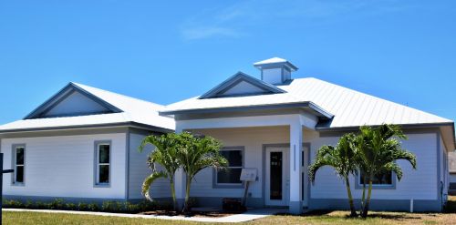 2258 Seamist St, Fort Pierce FL 34952-6850 exterior