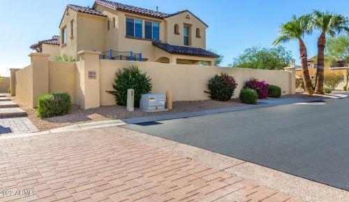 9824 3rd Ave, Phoenix AZ  85041-8871 exterior