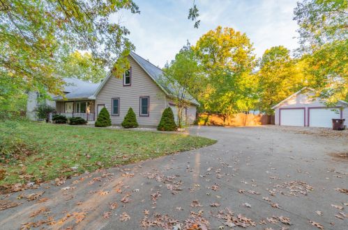 3470 Polonaise Dr, Meskegon MI 49442-1775 exterior