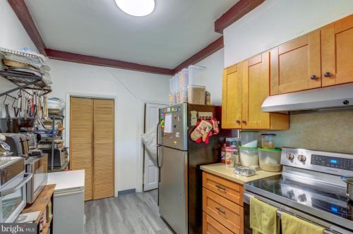 47 7 St, Darby PA 19023-2432 exterior