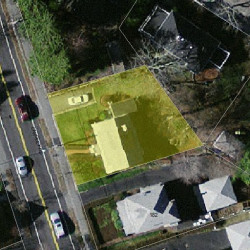 176 Langley Rd, Newton MA  02459-2324 aerial view