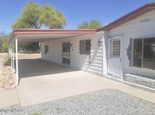 1757 Pacana Way, Green Valley AZ 85614-4354 exterior