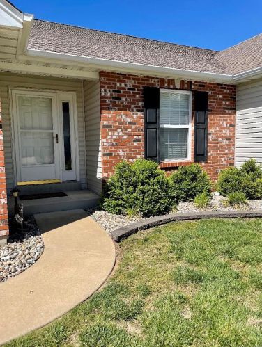 1710 Lexington Pl, Herculaneum MO 63048-1593 exterior