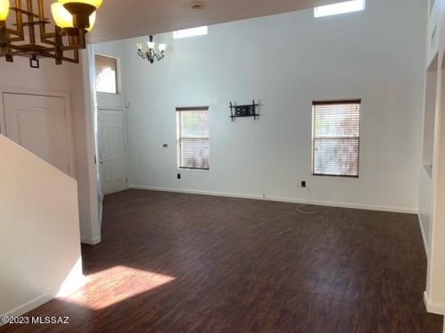 7916 Baja Stone Ave, Tucson AZ  85756-8477 exterior