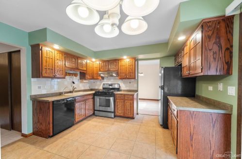 1408 Devonshire Dr, Joliet IL 60435-3314 exterior