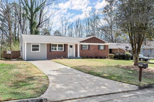 2930 Eleanor Ter, Atlanta GA  30318-6014 exterior