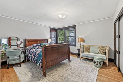 2867 Superior St, Milwaukee WI  53207-2550 exterior