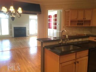 106 Magnolia Grv, Alpharetta GA  30022-1914 exterior