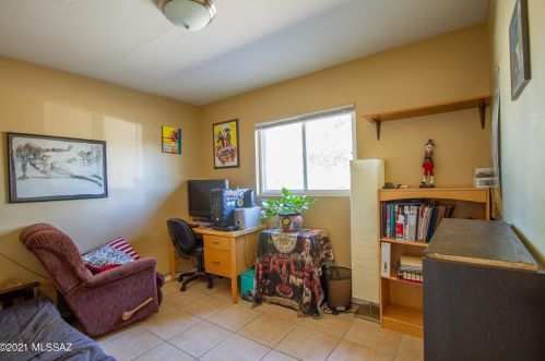 4744 13 St, Tucson AZ 85719-6213 exterior