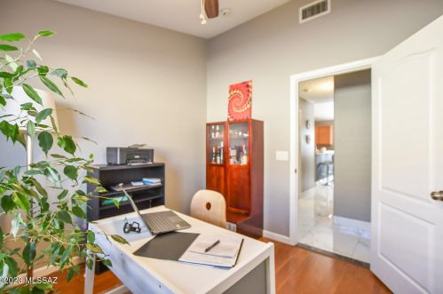 6802 Quailwood Way, Tucson AZ 85757-6923 exterior