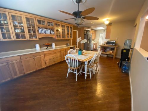 1617 Marsha Ct, Modesto CA  95350-0533 exterior