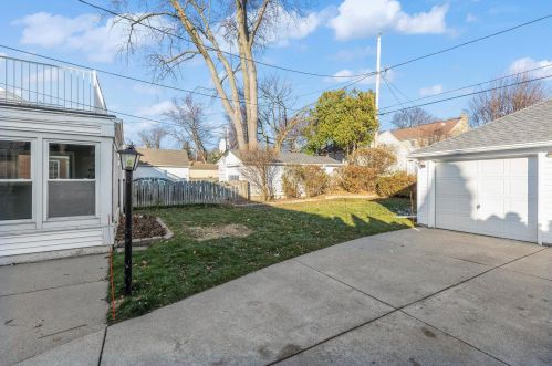 2516 83, Milwaukee WI 53213-1027 exterior