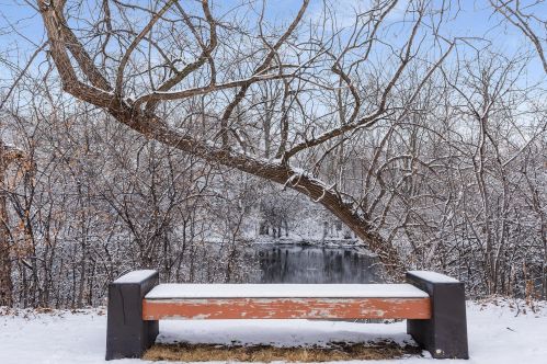 9500 Green Bay Rd, Milwaukee WI 53209-1047 exterior