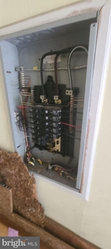 41 Pearl St, Trenton NJ 08609-1225 exterior