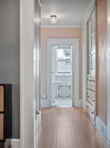 56 Arundel St, Saint Paul MN 55102-2297 exterior