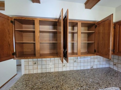 5917 Leisure South Dr, Grand Rapids MI 49548-6857 exterior