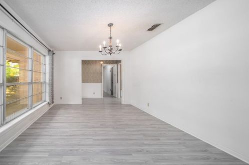 241 Normal Park Dr, Huntsville TX 77320-3438 exterior