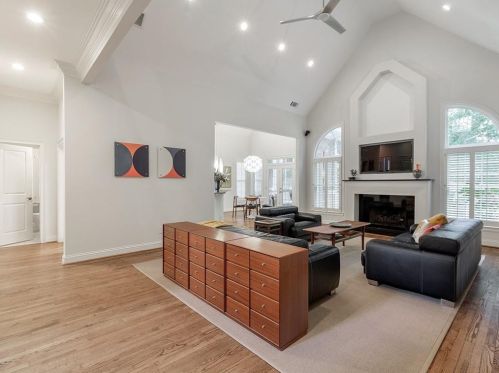 35 Kenmare Hall, Atlanta GA 30324-2566 exterior