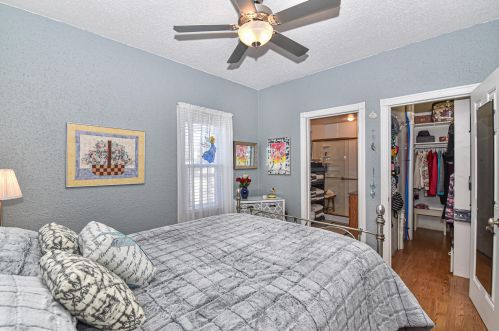 3825 84, Milwaukee WI 53228-1705 exterior