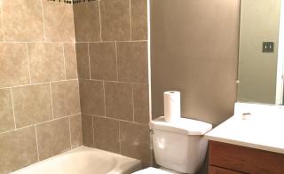 13816 Oakbrook Dr, Cleveland OH  44133-4612 exterior