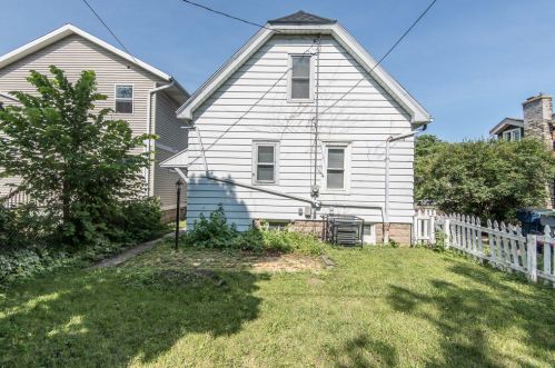 2414 55th St, Milwaukee WI  53210-2743 exterior