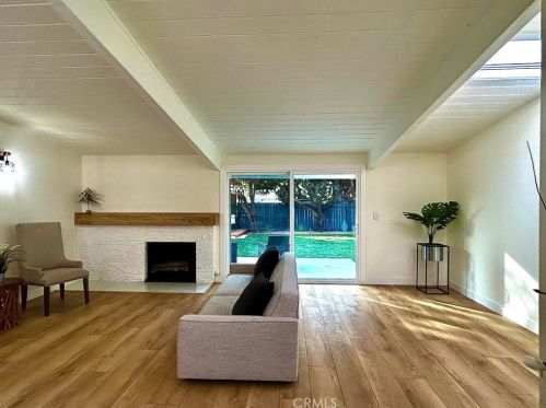 821 Mountain View Pl, Fullerton CA  92831-3005 exterior