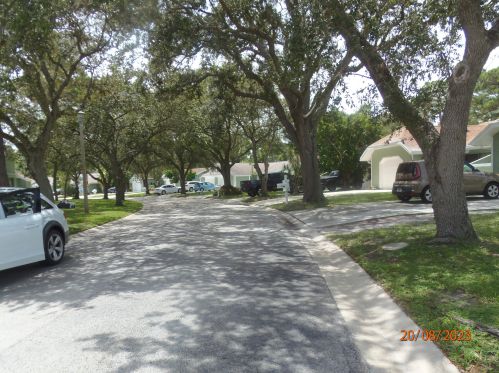 1350 Rivergreen Cir, Fort Pierce FL  34952-4131 exterior