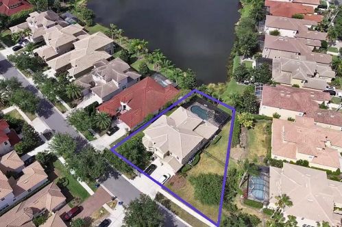 14715 San Marsala Ct, Tampa, FL 33626-3316