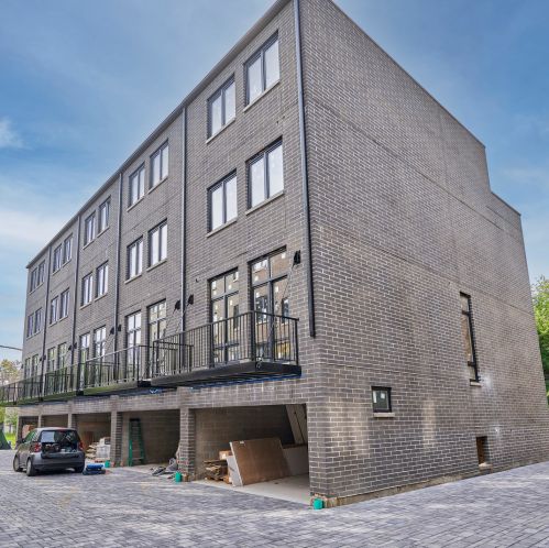 6227 Ellis Ave, Chicago IL 60653-3615 exterior