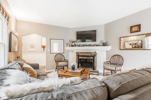 269 Sewickley Oakmont Rd, Pittsburgh, PA 15237-1849