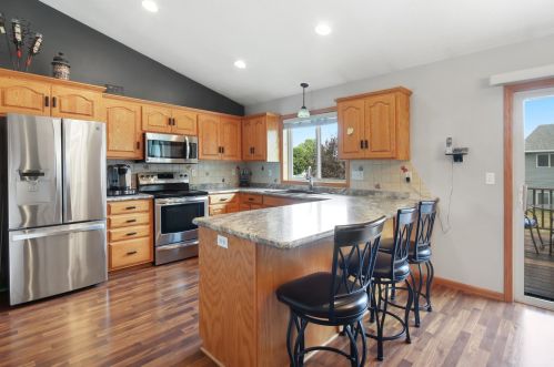 1017 4th St, Sartell, MN 56377-1641